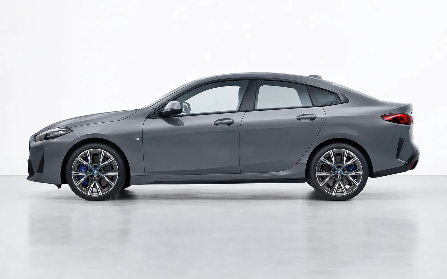BMW 2 Series Gran Coupé серый — профиль