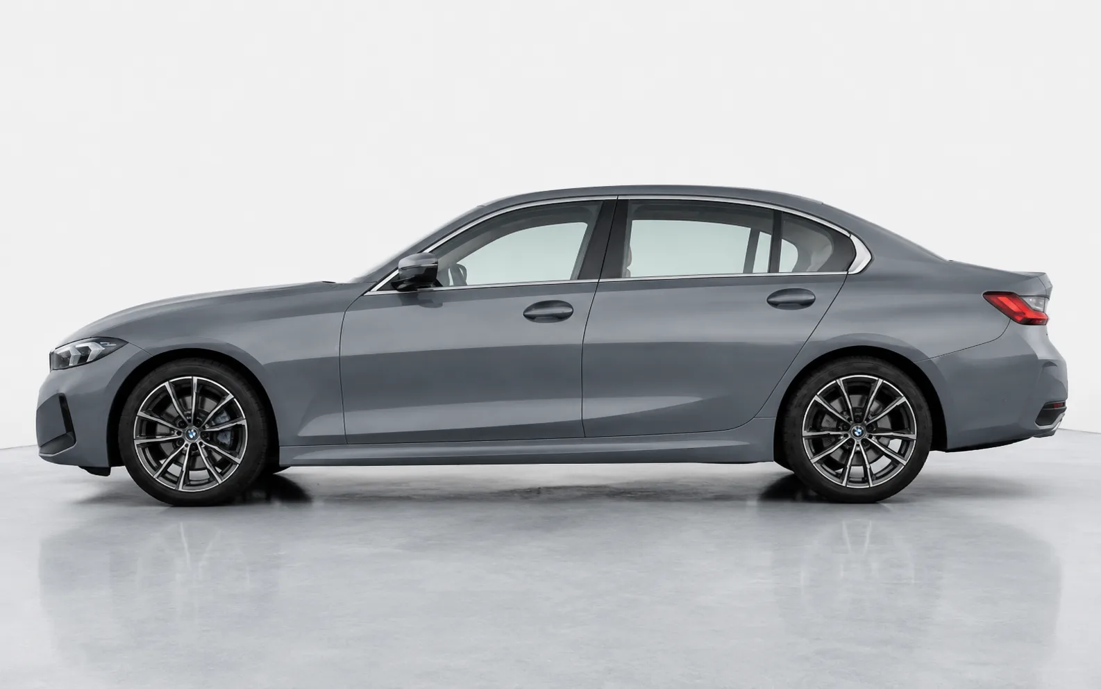 BMW 320Li серый — профиль