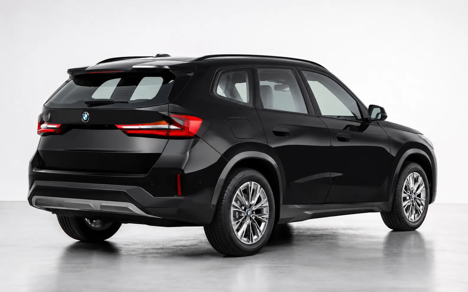 BMW X1 sDrive20i X1 sDrive20i Комфорт