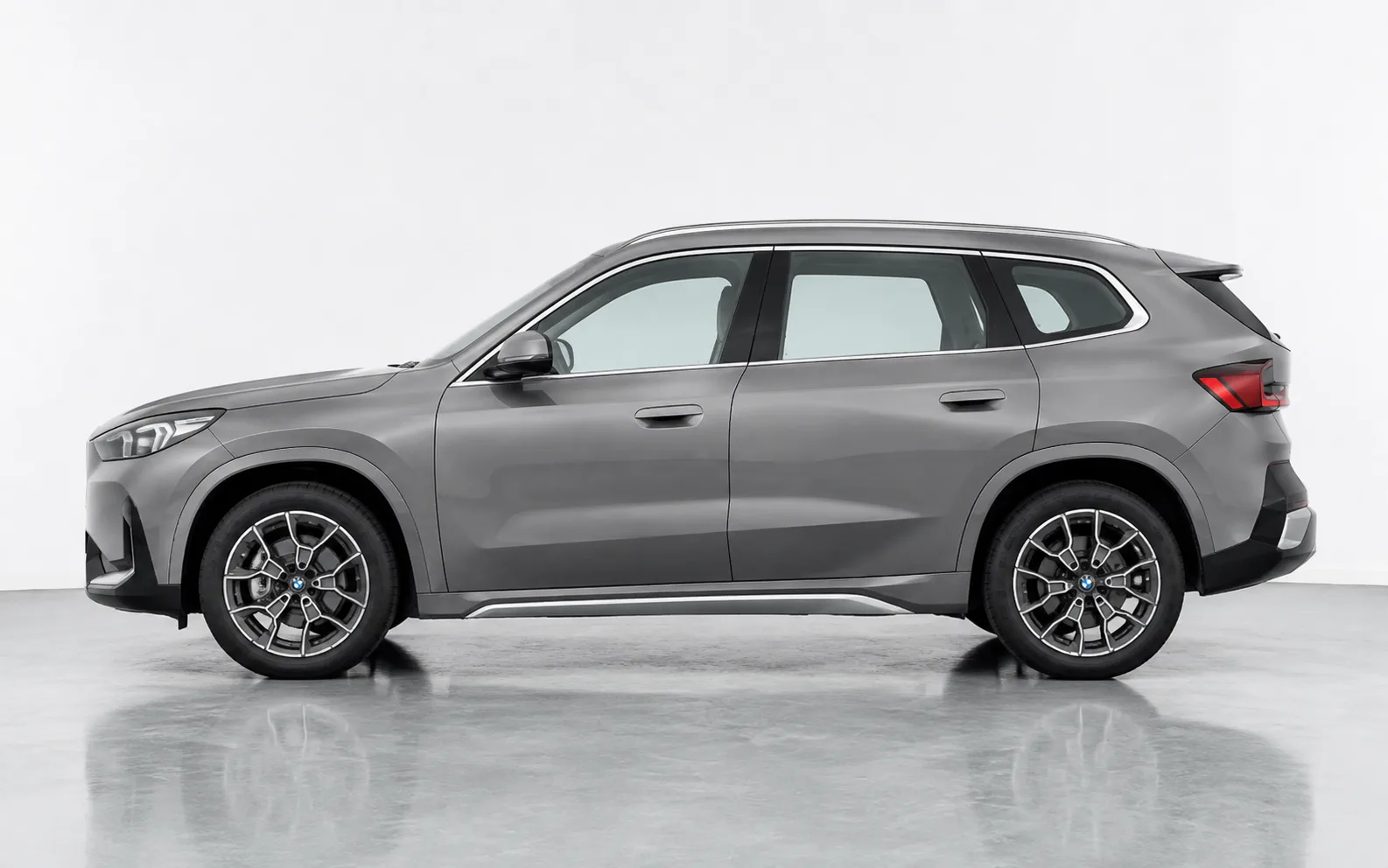 BMW X1 sDrive20Li X1 sDrive20Li Базовая